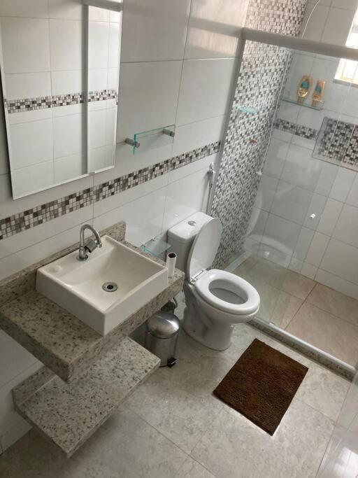 Casa Com Piscina, Grande E Espacosa No Condominio Dos Passaros 卡波布里奥 外观 照片