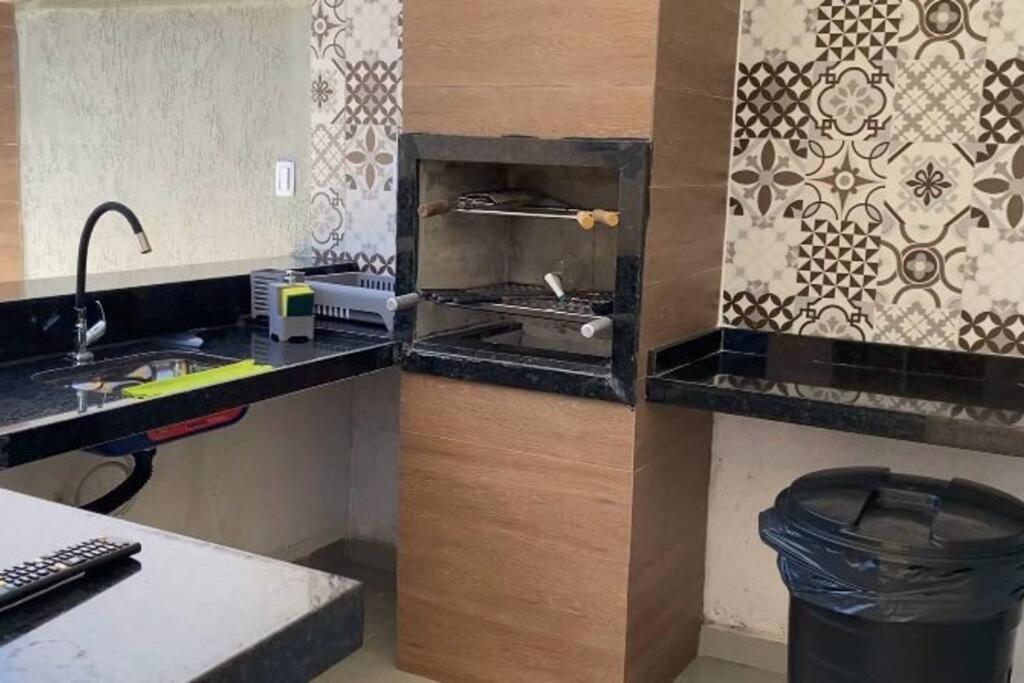 Casa Com Piscina, Grande E Espacosa No Condominio Dos Passaros 卡波布里奥 外观 照片