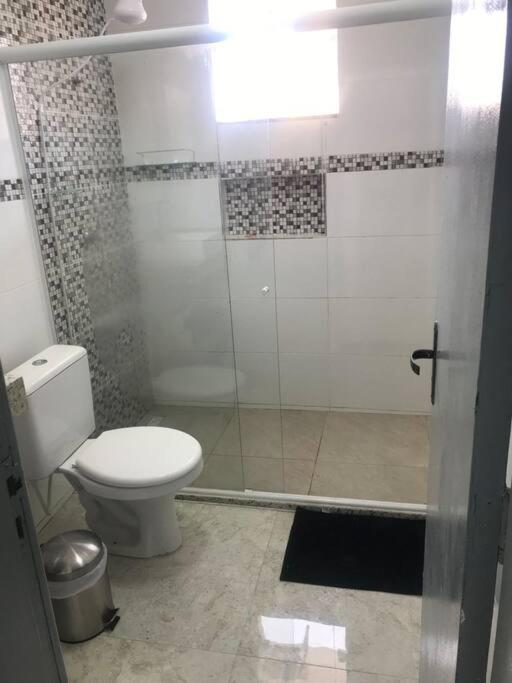 Casa Com Piscina, Grande E Espacosa No Condominio Dos Passaros 卡波布里奥 外观 照片