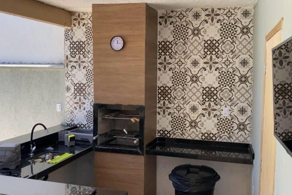 Casa Com Piscina, Grande E Espacosa No Condominio Dos Passaros 卡波布里奥 外观 照片