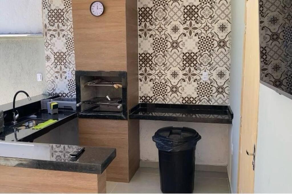 Casa Com Piscina, Grande E Espacosa No Condominio Dos Passaros 卡波布里奥 外观 照片